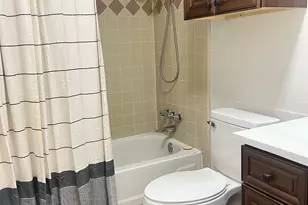 3642 Foxboro Ln, Carrollton, TX 75007 - Photo 10