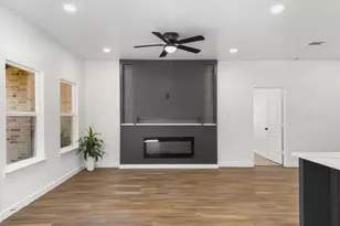 127 Lakeview Dr, Trinidad, TX 75163 - Photo 14