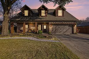 3538 Mercury Dr, Grapevine, TX 76051 - Photo 2