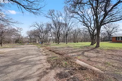 8240 Kramer Street, Lillian, TX 76061 - Photo 34