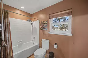 8240 Kramer St, Lillian, TX 76061 - Photo 24