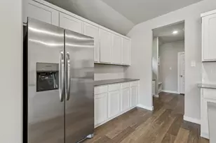 421 Hundred Acre Dr, Waxahachie, TX 75165 - Photo 8