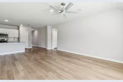 421 Hundred Acre Drive, Waxahachie, TX 75165 - Photo 12