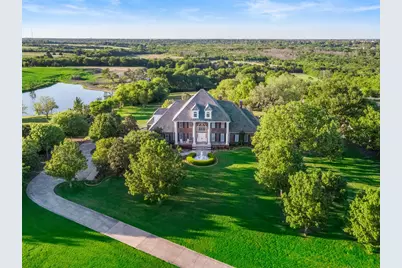 343 E Town East Boulevard, Sunnyvale, TX 75182 - Photo 2