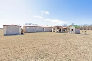 474 Hanging Tree Rd, Bowie, TX 76230 - Photo 22