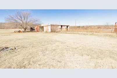 474 Hanging Tree Road, Bowie, TX 76230 - Photo 18