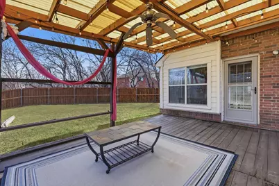 3825 Island Court, Carrollton, TX 75007 - Photo 32