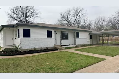 1102 Poindexter Avenue, Cleburne, TX 76033 - Photo 2
