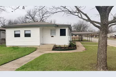 1102 Poindexter Avenue, Cleburne, TX 76033 - Photo 4