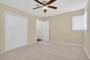 1102 Poindexter Ave, Cleburne, TX 76033 - Photo 12