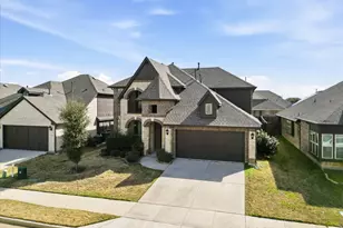 1220 Thrasher Dr, Little Elm, TX 75068 - Photo 2
