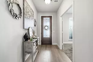 1220 Thrasher Dr, Little Elm, TX 75068 - Photo 6