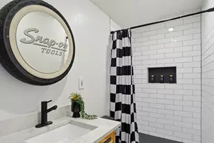 4527 Newmore Ave, Dallas, TX 75209 - Photo 22