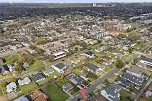 4527 Newmore Ave, Dallas, TX 75209 - Photo 32