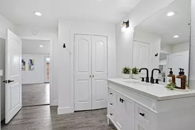 4527 Newmore Avenue, Dallas, TX 75209 - Photo 16