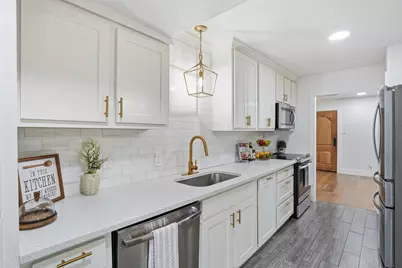 4527 Newmore Avenue, Dallas, TX 75209 - Photo 12