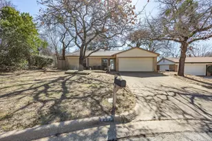 6300 Innsbrooke Dr, Arlington, TX 76016 - Photo 2