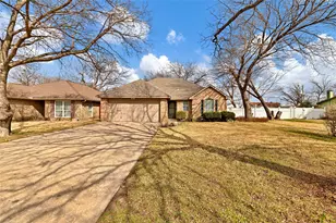 5808 Blackmore Ave, Fort Worth, TX 76107 - Photo 1