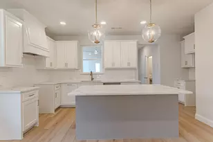 405 Athenia Dr, River Oaks, TX 76114 - Photo 10