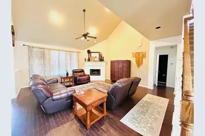 408 Fairway Bluff Drive, Wylie, TX 75098 - Photo 2