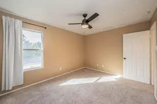 1906 Beach Dr, Dallas, TX 75051 - Photo 28