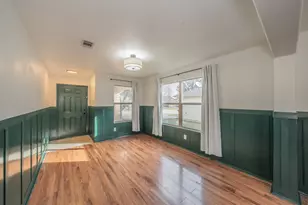 1906 Beach Dr, Dallas, TX 75051 - Photo 8