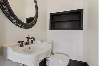 900 W 6th Street, McGregor, TX 76657 - Photo 34