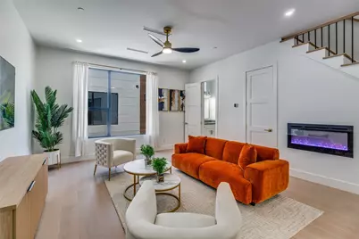 708 W Tenth Street #101, Dallas, TX 75208 - Photo 8