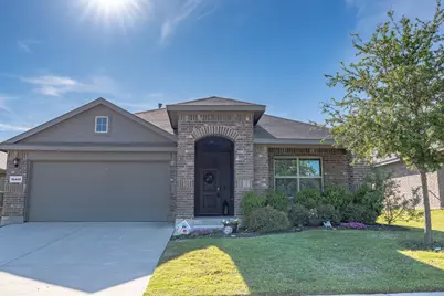 16409 Marinette Court, Justin, TX 76247 - Photo 2