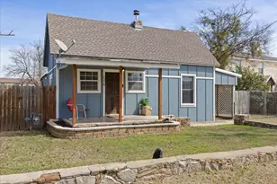 1175 N Paddock St, Stephenville, TX 76401 - Photo 2