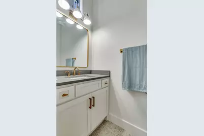 708 W Tenth Street #103, Dallas, TX 75208 - Photo 10