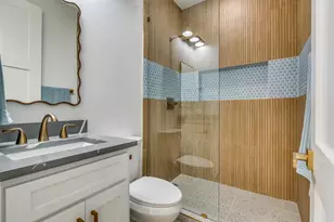 708 W 10th St, Dallas, TX 75208 - Photo 16