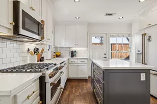 8615 Chadbourne Rd, Dallas, TX 75209 - Photo 4