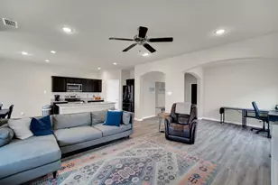 503 Woodhaven Dr, Waxahachie, TX 75165 - Photo 6