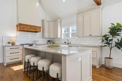 2108 Fort Avenue, Waco, TX 76707 - Photo 8