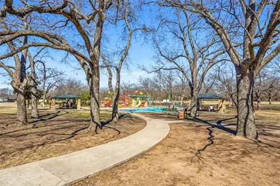 2942 Woodland Hills Drive, Grapevine, TX 76051 - Photo 32