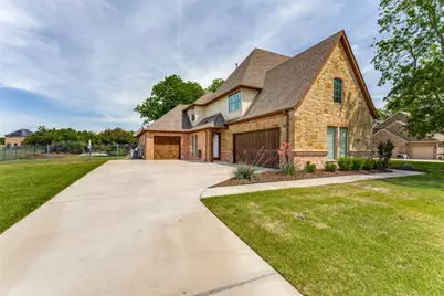 11824 Pecan Orchard Way, Fort Worth, TX 76179 - Photo 2
