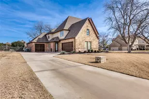 11824 Pecan Orchard Way, Fort Worth, TX 76179 - Photo 2