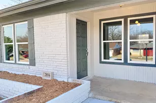 2816 Gardenia St, Forest Hill, TX 76119 - Photo 4