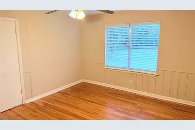 2816 Gardenia Street, Fort Worth, TX 76119 - Photo 14
