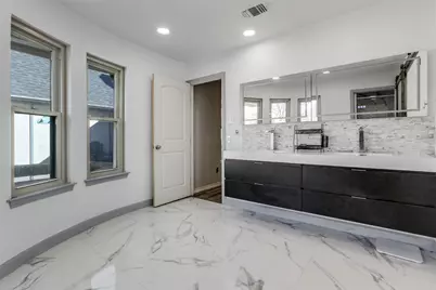 2005 Colonial Court, Richardson, TX 75082 - Photo 2