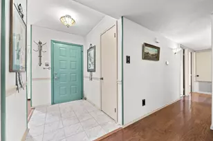 2042 Cologne Dr, Carrollton, TX 75007 - Photo 2