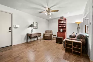 2042 Cologne Dr, Carrollton, TX 75007 - Photo 12