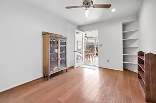 2042 Cologne Dr, Carrollton, TX 75007 - Photo 18