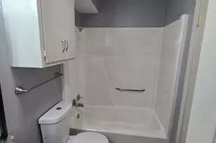 60 W Washington St, Paris, TX 75460 - Photo 8