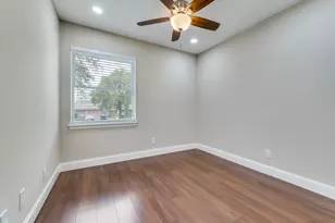 8728 Boundbrook Ave, Dallas, TX 75243 - Photo 10