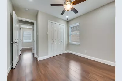 8728 Boundbrook Avenue, Dallas, TX 75243 - Photo 6