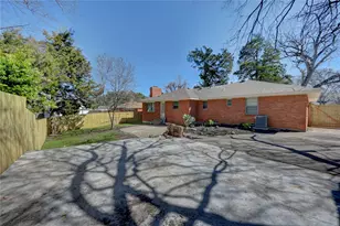 3843 Holliday Rd, Dallas, TX 75224 - Photo 18