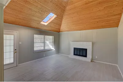 3843 Holliday Road, Dallas, TX 75224 - Photo 4