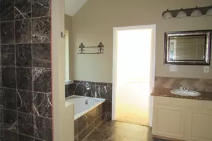 39220 Shadow Ridge Dr, Whitney, TX 76692 - Photo 12